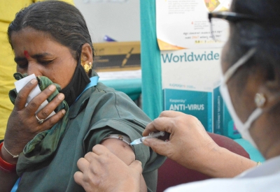 Over 2.5 lakh beneficiaries get Covid vaccines, tally crosses 77 lakh | Over 2.5 lakh beneficiaries get Covid vaccines, tally crosses 77 lakh