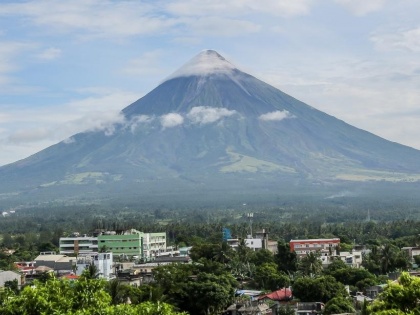 Eruption of Philippines' most active volcano may last for months: Expert | Eruption of Philippines' most active volcano may last for months: Expert