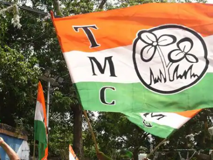 Trinamool office, police station ransacked in Murshidabad after Cong workers clash with cops | Trinamool office, police station ransacked in Murshidabad after Cong workers clash with cops Trinamool office, police station ransacked in Murshidabad after Cong workers clash with cops | Trinamool office, police station ransacked in Murshidabad after Cong workers clash with cops