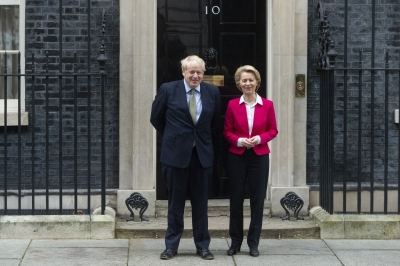 UK, EU leaders say trade talks to reconvene in Brussels amid "significant differences" | UK, EU leaders say trade talks to reconvene in Brussels amid "significant differences" UK, EU leaders say trade talks to reconvene in Brussels amid "significant differences" | UK, EU leaders say trade talks to reconvene in Brussels amid "significant differences"
