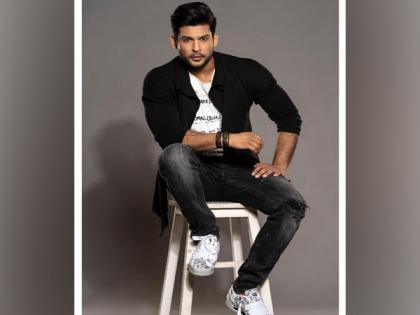 Sidharth Shukla's last rites performed in the presence of family and friends | Sidharth Shukla's last rites performed in the presence of family and friends