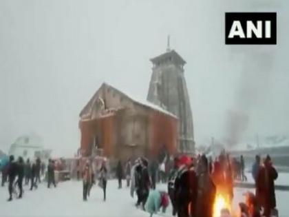 Uttarakhand: Kedarnath shrine wrapped in blanket of snow on closing day ceremony, temperature dip in hills | Uttarakhand: Kedarnath shrine wrapped in blanket of snow on closing day ceremony, temperature dip in hills Uttarakhand: Kedarnath shrine wrapped in blanket of snow on closing day ceremony, temperature dip in hills | Uttarakhand: Kedarnath shrine wrapped in blanket of snow on closing day ceremony, temperature dip in hills