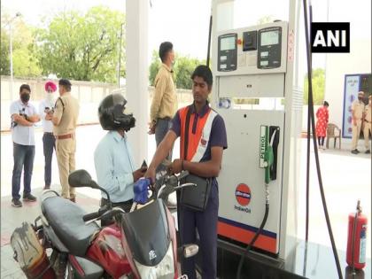 Six fuel pumps in Rajasthan being run by jail inmates | Six fuel pumps in Rajasthan being run by jail inmates