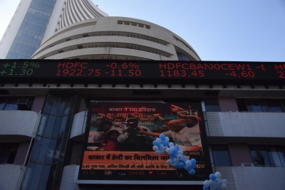 Sensex, Nifty end near record closing highs | Sensex, Nifty end near record closing highs