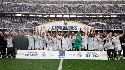 Real Madrid claim their 35th La Liga title; Alaves grab lifeline | Real Madrid claim their 35th La Liga title; Alaves grab lifeline