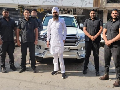 Ram Singh with his venture Baba Ji Finance and Properties takes over the finance world | Ram Singh with his venture Baba Ji Finance and Properties takes over the finance world