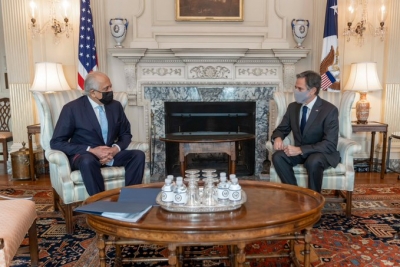 US Secretary of State meets Khalilzad on Afghan peace | US Secretary of State meets Khalilzad on Afghan peace