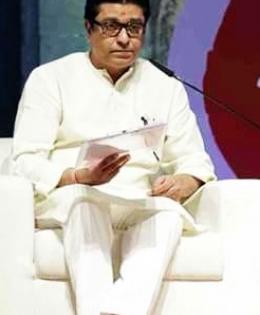 Play 'Hanuman Chalisa' if you hear 'azans', says adamant Raj Thackeray | Play 'Hanuman Chalisa' if you hear 'azans', says adamant Raj Thackeray