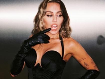 Miley Cyrus reveals music icons who treated her like 'little sister' | Miley Cyrus reveals music icons who treated her like 'little sister' Miley Cyrus reveals music icons who treated her like 'little sister' | Miley Cyrus reveals music icons who treated her like 'little sister'
