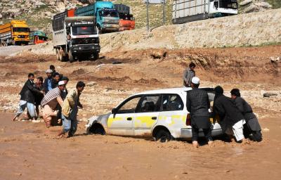Flash floods kill three, injures 20 in Afghanistan | Flash floods kill three, injures 20 in Afghanistan Flash floods kill three, injures 20 in Afghanistan | Flash floods kill three, injures 20 in Afghanistan
