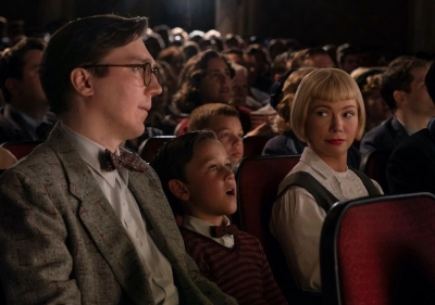 'Roaring standing ovation' for Spielberg as he unveils 'The Fabelman's' | 'Roaring standing ovation' for Spielberg as he unveils 'The Fabelman's' 'Roaring standing ovation' for Spielberg as he unveils 'The Fabelman's' | 'Roaring standing ovation' for Spielberg as he unveils 'The Fabelman's'