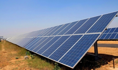 Iraq signs contract with UAE company to build solar power plants | Iraq signs contract with UAE company to build solar power plants
