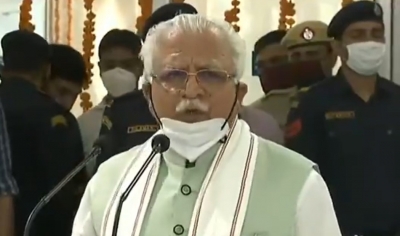 Haryana CM announces scholarship for Class 10 topper | Haryana CM announces scholarship for Class 10 topper