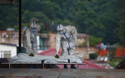 Covid deaths in US surpass past 5 flu seasons combined | Covid deaths in US surpass past 5 flu seasons combined Covid deaths in US surpass past 5 flu seasons combined | Covid deaths in US surpass past 5 flu seasons combined