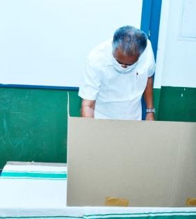 Kerala civic polls: Vijayan hopes for historic win, Cong too confident | Kerala civic polls: Vijayan hopes for historic win, Cong too confident Kerala civic polls: Vijayan hopes for historic win, Cong too confident | Kerala civic polls: Vijayan hopes for historic win, Cong too confident
