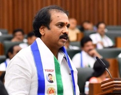 Chandrababu Naidu diluted SCS demand, says Andhra minister | Chandrababu Naidu diluted SCS demand, says Andhra minister