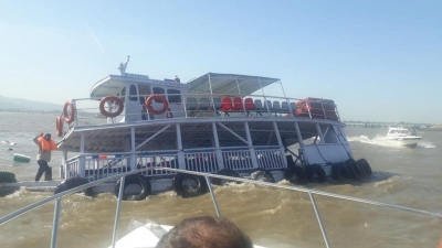 88 rescued in Maha boat tragedy | 88 rescued in Maha boat tragedy 88 rescued in Maha boat tragedy | 88 rescued in Maha boat tragedy