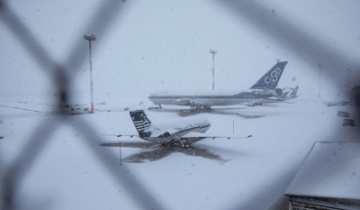 Hundreds of flights cancelled in US due to snowstorms | Hundreds of flights cancelled in US due to snowstorms