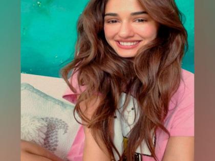 Disha Patani channels Sunday mood, shares gorgeous pictures | Disha Patani channels Sunday mood, shares gorgeous pictures