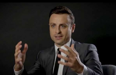 Solskjaer shouldn't be seen as a transitional figure anymore: Berbatov | Solskjaer shouldn't be seen as a transitional figure anymore: Berbatov