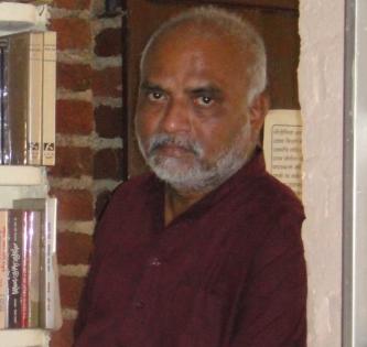 Renowned Marathi litterateur Satish Kalsekar dies at 78 | Renowned Marathi litterateur Satish Kalsekar dies at 78