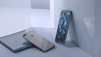 US firms supplying 40% parts in Honor smartphones as China struggles | US firms supplying 40% parts in Honor smartphones as China struggles US firms supplying 40% parts in Honor smartphones as China struggles | US firms supplying 40% parts in Honor smartphones as China struggles