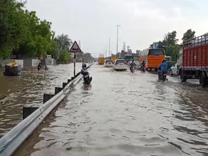 230 mm rainfall throws life out of gear in Gurugram | 230 mm rainfall throws life out of gear in Gurugram