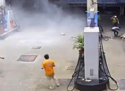 Gurugram: Youths thrash CNG pump workers after argument over payment, two nabbed | Gurugram: Youths thrash CNG pump workers after argument over payment, two nabbed Gurugram: Youths thrash CNG pump workers after argument over payment, two nabbed | Gurugram: Youths thrash CNG pump workers after argument over payment, two nabbed