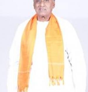 Young woman tried to honey-trap me, says K'taka BJP MLA | Young woman tried to honey-trap me, says K'taka BJP MLA Young woman tried to honey-trap me, says K'taka BJP MLA | Young woman tried to honey-trap me, says K'taka BJP MLA