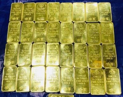 Man takes train route to smuggle gold, held | Man takes train route to smuggle gold, held