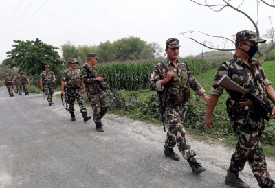 BSF urges B'desh counterpart to allow border fencing in Tripura | BSF urges B'desh counterpart to allow border fencing in Tripura