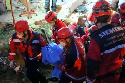 7.8-magnitude quake hits Turkey, 5 dead | 7.8-magnitude quake hits Turkey, 5 dead
