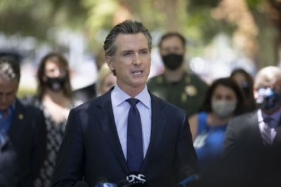 Southern California water restrictions take effect amid historic drought | Southern California water restrictions take effect amid historic drought Southern California water restrictions take effect amid historic drought | Southern California water restrictions take effect amid historic drought