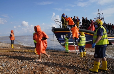 Four migrants die attempting to cross English Channel: official | Four migrants die attempting to cross English Channel: official Four migrants die attempting to cross English Channel: official | Four migrants die attempting to cross English Channel: official