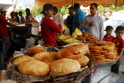 Food adulteration in Pakistan reaches alarming proportion: Report | Food adulteration in Pakistan reaches alarming proportion: Report Food adulteration in Pakistan reaches alarming proportion: Report | Food adulteration in Pakistan reaches alarming proportion: Report
