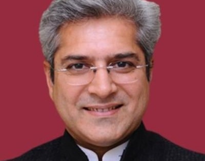 DTC commuters will soon find real-time info: Gahlot | DTC commuters will soon find real-time info: Gahlot