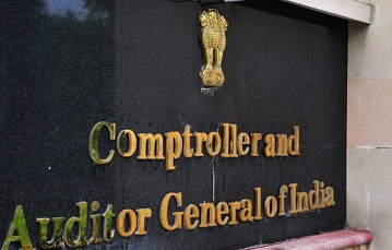 CAG objects to excess withdrawal of funds in UP | CAG objects to excess withdrawal of funds in UP