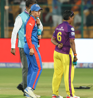 WPL 2025: DC elect to bowl first against UP Warriorz | WPL 2025: DC elect to bowl first against UP Warriorz