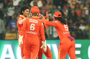 WPL 2025: Super bowling helps Gujarat Giants restrict RCB for sub-par 125/7 | WPL 2025: Super bowling helps Gujarat Giants restrict RCB for sub-par 125/7