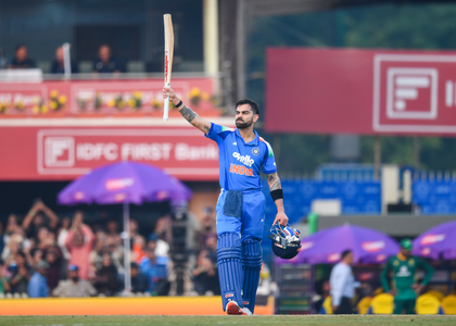 'Dhoni-land’ dazzles after Virat turns back the clock | 'Dhoni-land’ dazzles after Virat turns back the clock