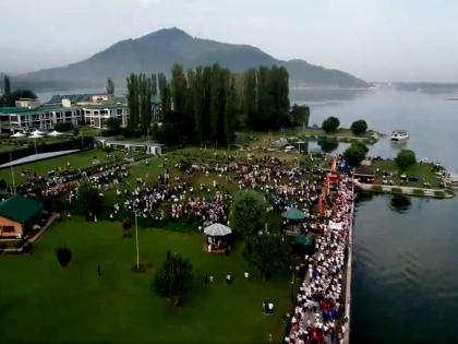 Kashmir: ‘Normalcy’ returns after 33 yrs to official arrangements for Independence Day | Kashmir: ‘Normalcy’ returns after 33 yrs to official arrangements for Independence Day Kashmir: ‘Normalcy’ returns after 33 yrs to official arrangements for Independence Day | Kashmir: ‘Normalcy’ returns after 33 yrs to official arrangements for Independence Day