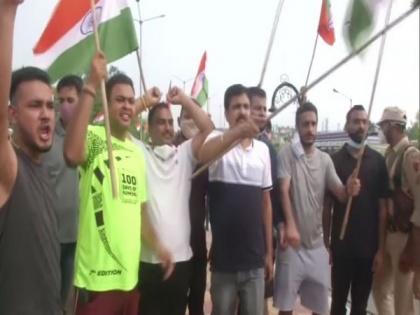 BJYM holds 'Tiranga rally' in Jammu to mark two years of abrogation of Article 370 | BJYM holds 'Tiranga rally' in Jammu to mark two years of abrogation of Article 370