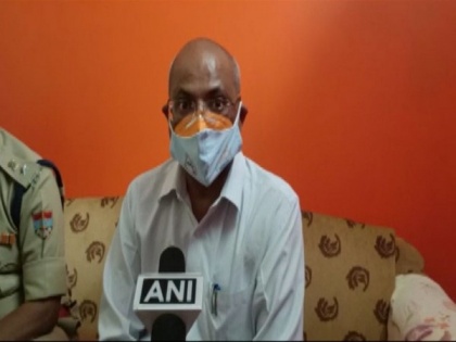 Pithoragarh DM orders legal action against purchasers, suppliers of defective materials used in Covid-19 treatment | Pithoragarh DM orders legal action against purchasers, suppliers of defective materials used in Covid-19 treatment