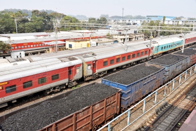 Telangana seeks funds in Union Budget for Railway projects | Telangana seeks funds in Union Budget for Railway projects