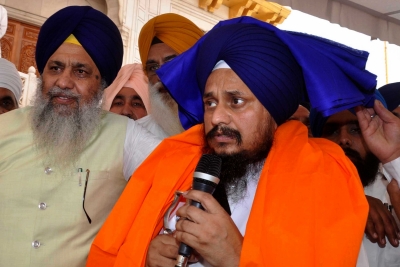Sikh should learn use of modern weapon: Akal Takht Jathedar | Sikh should learn use of modern weapon: Akal Takht Jathedar