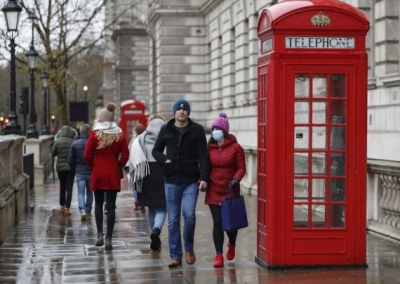 London to move into highest level of Covid-19 curbs | London to move into highest level of Covid-19 curbs London to move into highest level of Covid-19 curbs | London to move into highest level of Covid-19 curbs