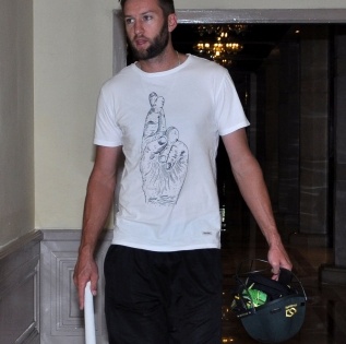 Andrew Tye joins Lucknow Super Giants as replacement for injured Mark Wood  | Latest cricket News at www.lokmattimes.com