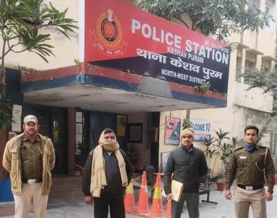 Occult practitioner nabbed in Meerut for duping people | Occult practitioner nabbed in Meerut for duping people