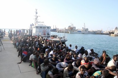390 illegal migrants rescued off Libyan coast: IOM | 390 illegal migrants rescued off Libyan coast: IOM