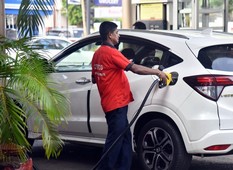 Israel-Iran conflict triggers surge in global oil prices | Israel-Iran conflict triggers surge in global oil prices Israel-Iran conflict triggers surge in global oil prices | Israel-Iran conflict triggers surge in global oil prices